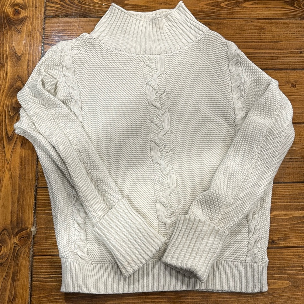 Women’s Cardigan Sweater